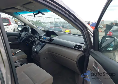 2011 Honda Odyssey Ex z USA, uszkodzony, nr VIN 5FNRL5H44BB060631